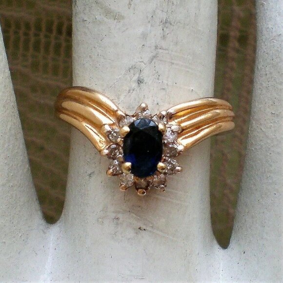 Vintage Solid 14K Yellow Gold 0.73CT Sapphire Diamond V Design Chevron Ring P - Picture 6 of 10